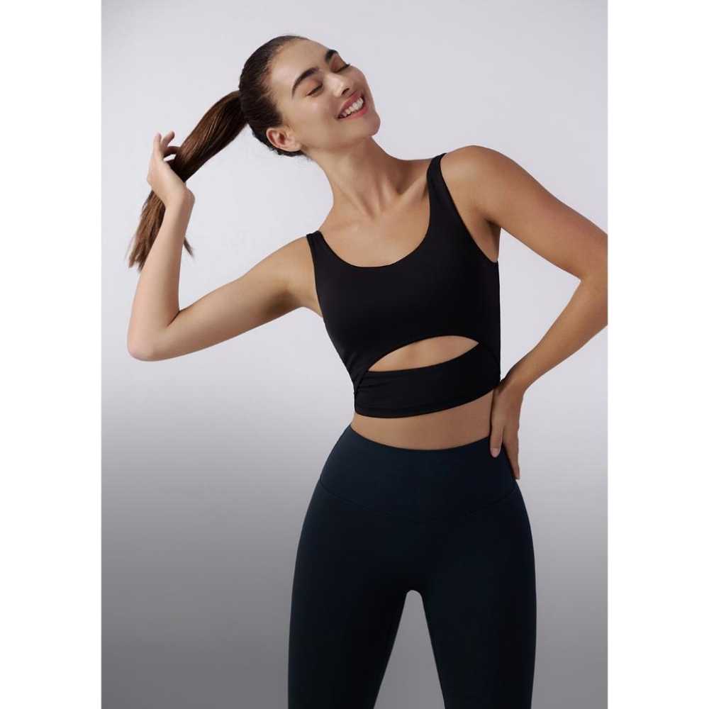 ANDAR BE FREE 中空設計運動背心 短版上衣 運動上衣 瑜珈 伸展 運動內衣-細節圖2