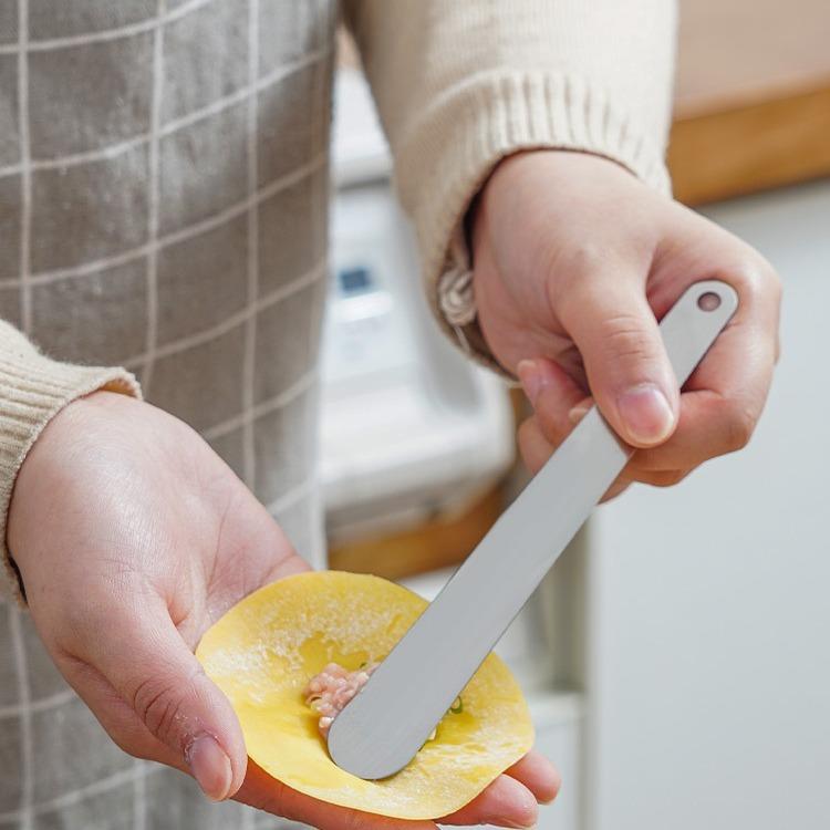 🇯🇵 日本製 餃子盒 餛飩 小籠包 肉片 肉串 保鮮盒 不黏底 可冷凍 密封盒 水餃盒 煎餃 湯包-細節圖6