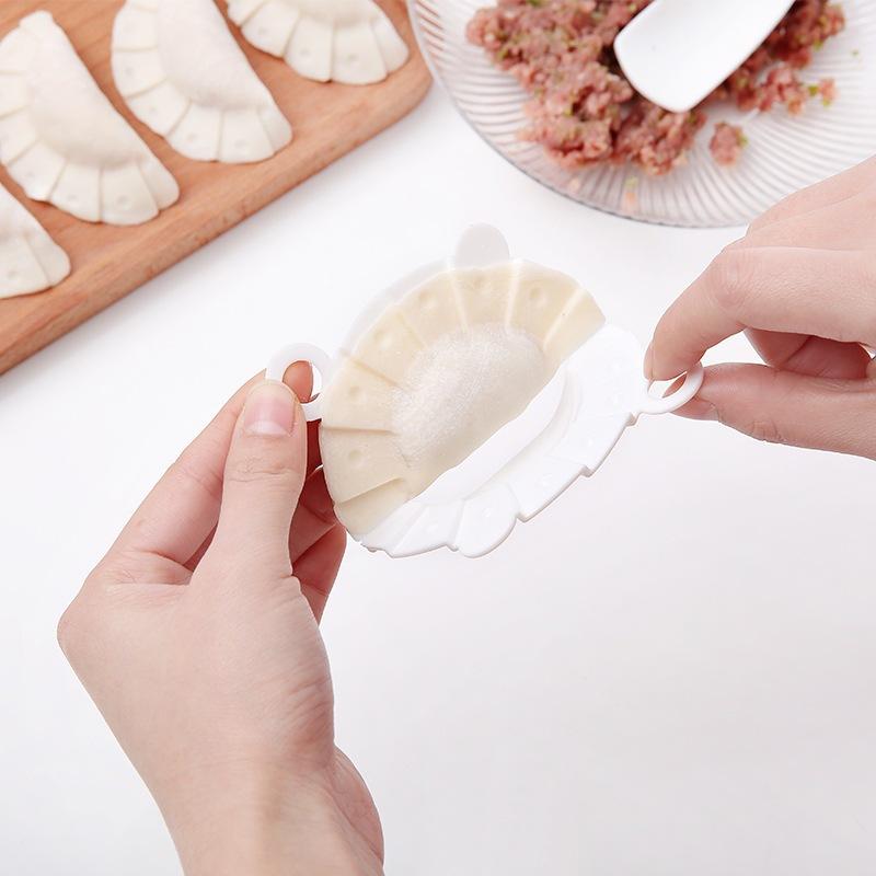 🇯🇵 日本製 餃子盒 餛飩 小籠包 肉片 肉串 保鮮盒 不黏底 可冷凍 密封盒 水餃盒 煎餃 湯包-細節圖8