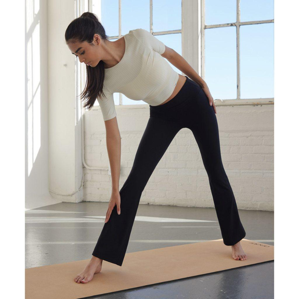 ANDAR 喇叭褲 涼感 瑜珈褲 運動褲 皮拉提斯 運動 休閒 爬山 穿搭 健身 穿搭 日常-細節圖3