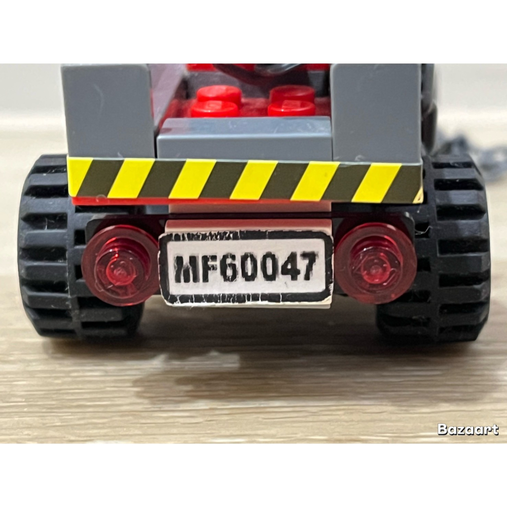 二手樂高 LEGO 拖吊車 強盜 小偷 貼紙請看商品圖說明  無盒子 無說明書 60047-細節圖3