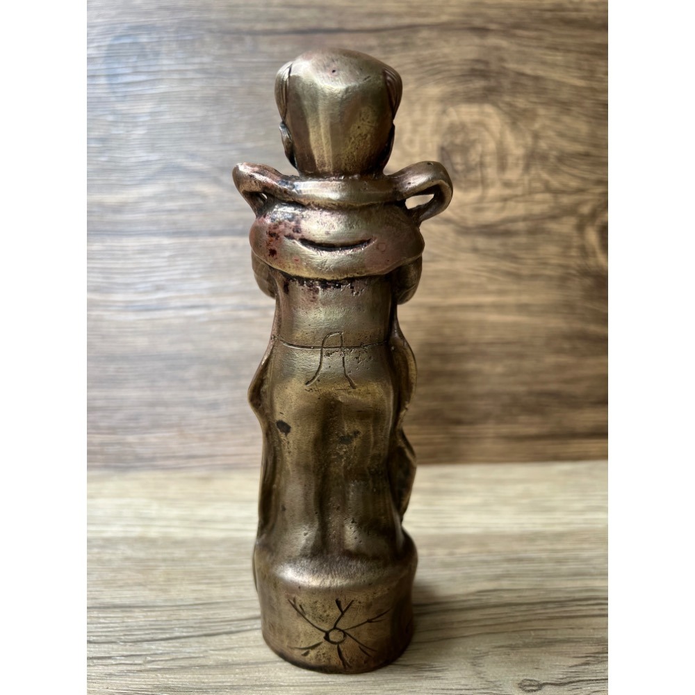 明清古董善財童子！是觀音菩薩的隨侍！其法像極具靈動，整體銅材質穩重。今特來找恩公，能捨難捨的人即開了善財的好緣份輕鬆得寶-細節圖4