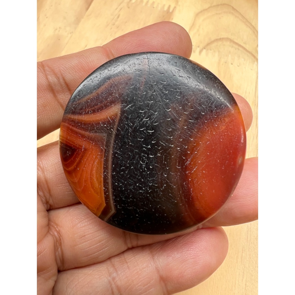 金元寶天地極品天珠是可遇不可求的聖珠具備辟邪避災的四通八達能力珠身潤澤圖騰特殊老天珠更帶出不凡的氣場財氣上揚-細節圖5