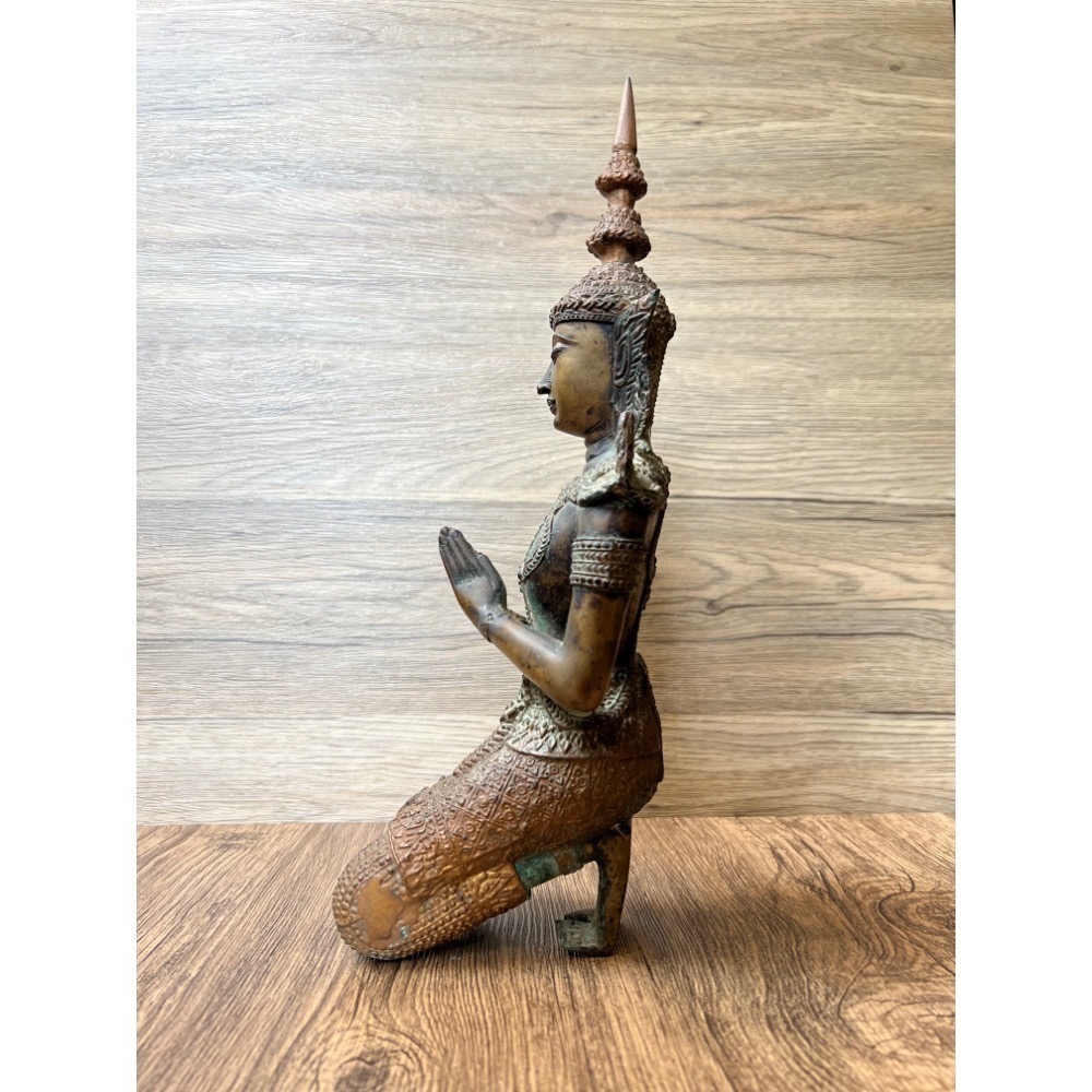 早期泰國銅鑄侍神像｜Thepphanom跪姿合十供奉尊 #ThaiDeityStatue #KneelingAngel-細節圖5