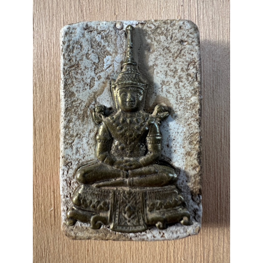 瓦拉康崇迪三階崇迪佛牌之王九大高僧僧王阿贊多親製加持崇迪老佛牌其最大願力保護佩帶者及其家人的生命 真誠恭敬能在末法中脫離-細節圖3