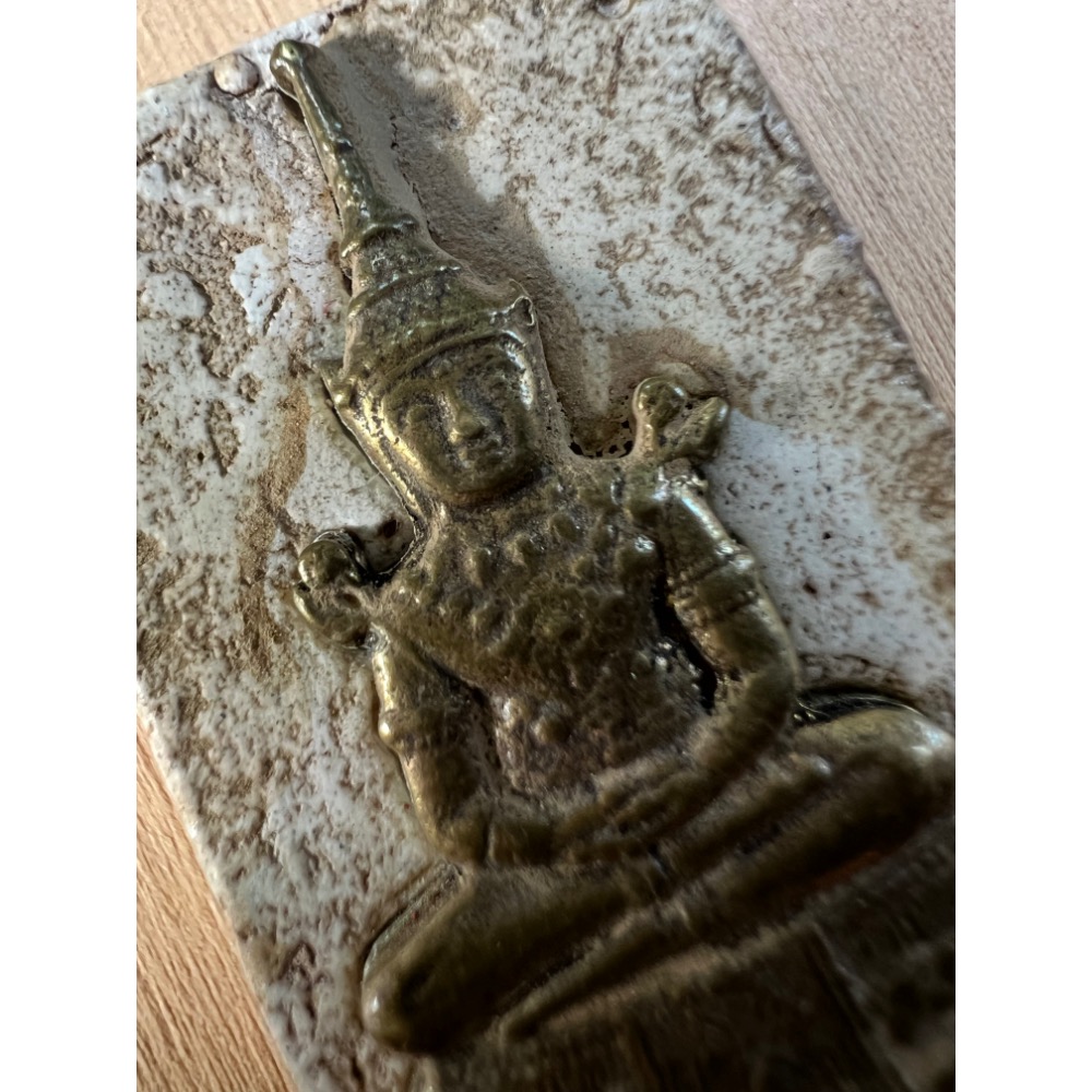 瓦拉康崇迪三階崇迪佛牌之王九大高僧僧王阿贊多親製加持崇迪老佛牌其最大願力保護佩帶者及其家人的生命 真誠恭敬能在末法中脫離-細節圖4