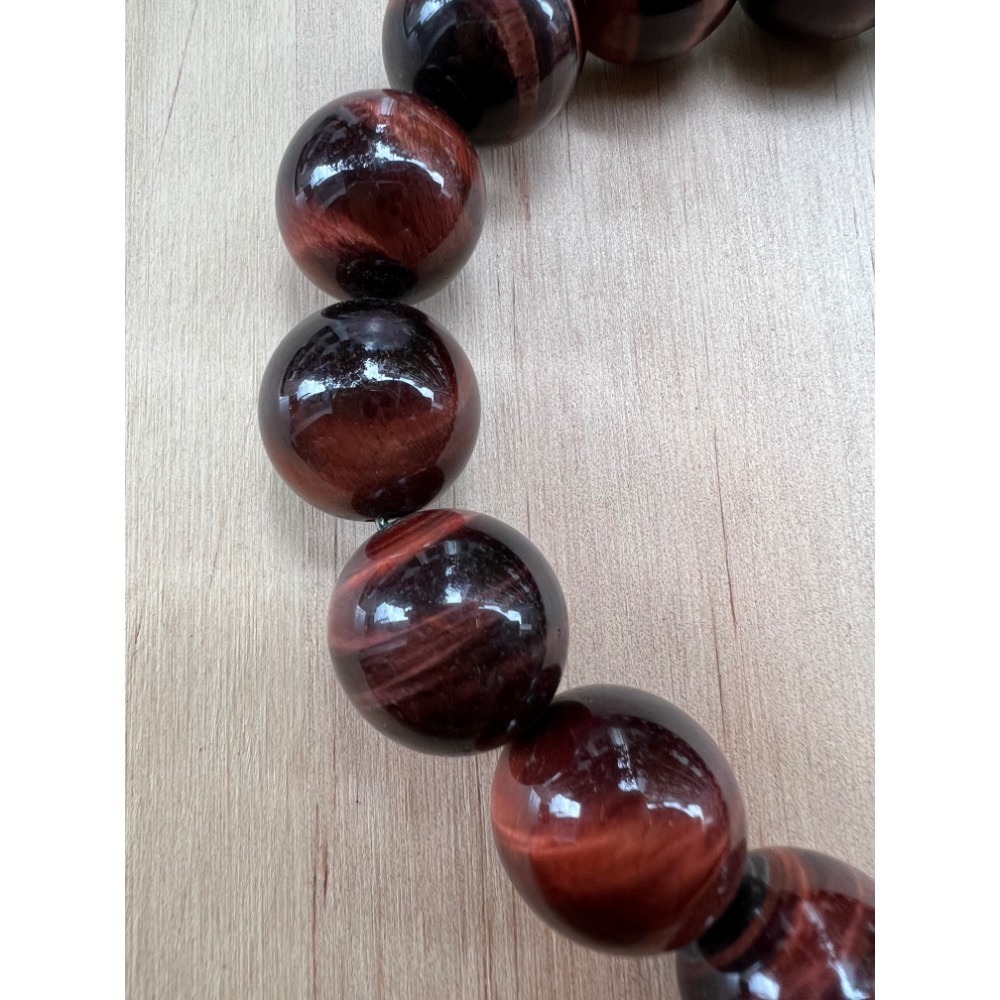 【天珠寺磁場】 天然紅虎眼石手環大顆直徑18mm實品拍攝便宜賣-細節圖2
