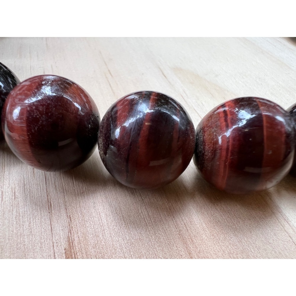 【天珠寺磁場】 天然紅虎眼石手環大顆直徑18mm實品拍攝便宜賣-細節圖6
