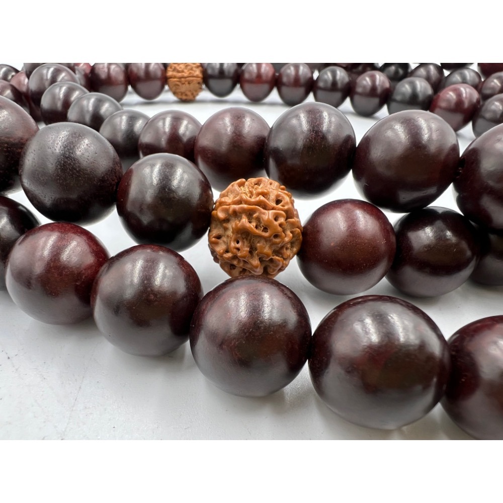 108檀木念珠巨大單直徑1.8公分好撥好盤有大師的fu照片為實物-細節圖2