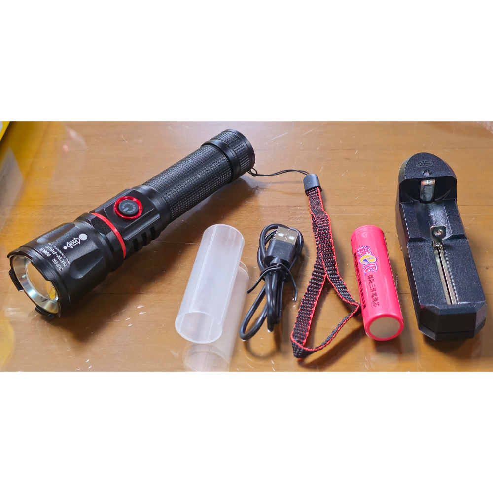 基本配件加購鋰電池充電器