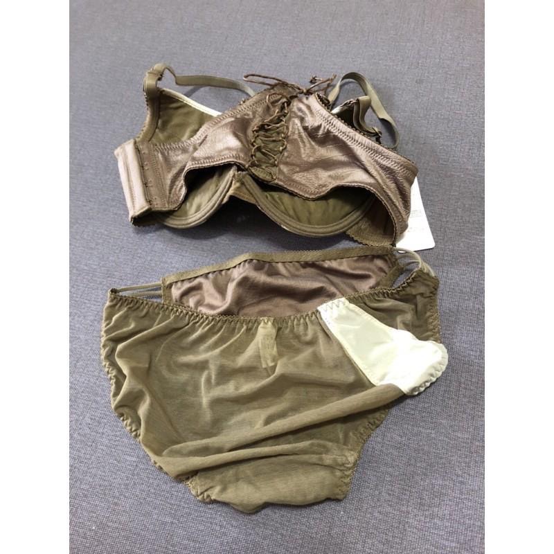 全新 一件 曼黛瑪璉 內衣褲👙 套組 咖啡色 四排扣 內衣 內褲 尺寸M 70B-細節圖4