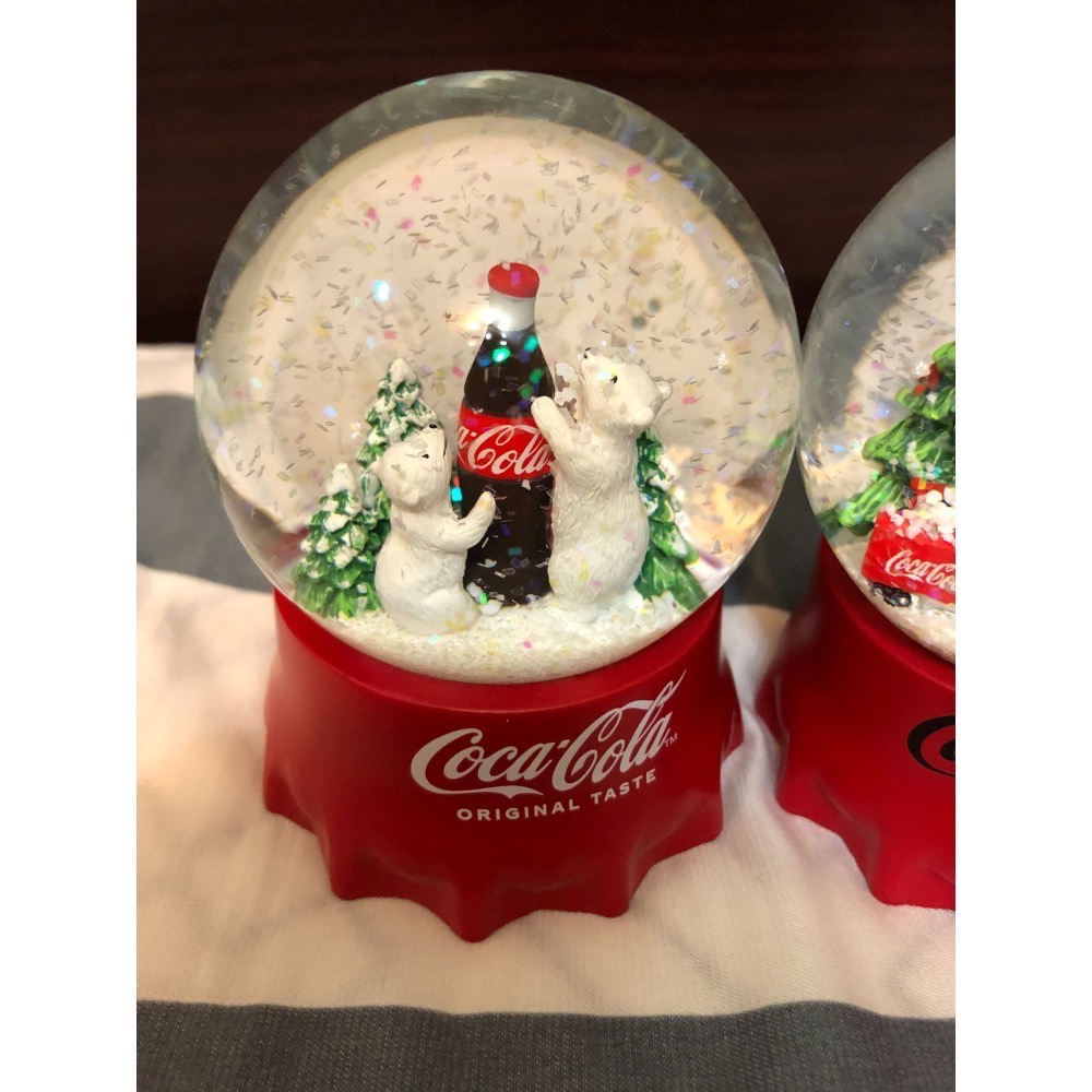 現貨全新❤️ 2023耶誕限定可口可樂水晶球 水晶球 聖誕節交換禮物 耶誕水晶球 聖誕樹🎄北極熊-細節圖5