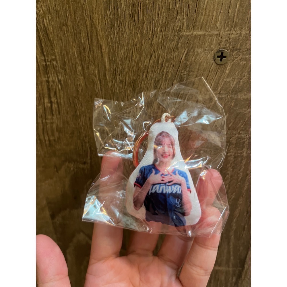 2024中華職棒明星賽 扭蛋ALL STAR 台灣隊 球衣造型手機架 香包鑰匙圈 君白/秀秀子/DORA/潘威倫/曾峻岳-細節圖9