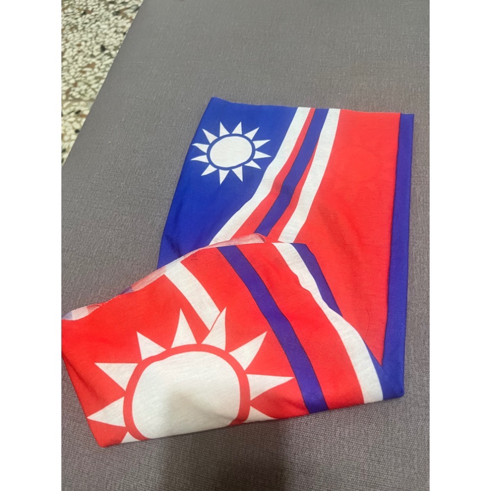 轉售全新 國旗頭巾 🇹🇼青天白日滿地紅 魔術頭巾 頭巾 台灣國旗 頭巾 髒污如圖-細節圖3