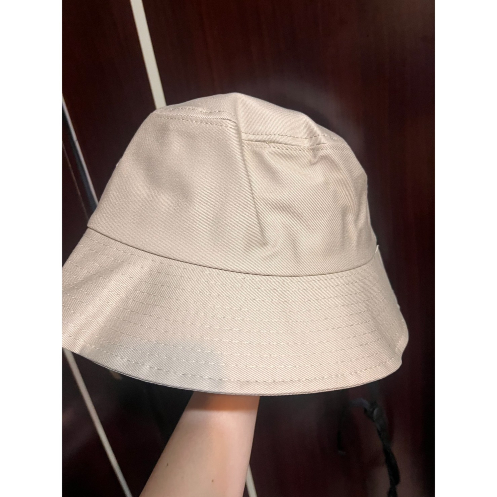 全新 hahababy帶繩單面漁夫帽-奶茶色 漁夫帽 帶繩漁夫帽 帽子 釣魚帽 防風帽 造型帽 奶茶帽-細節圖3