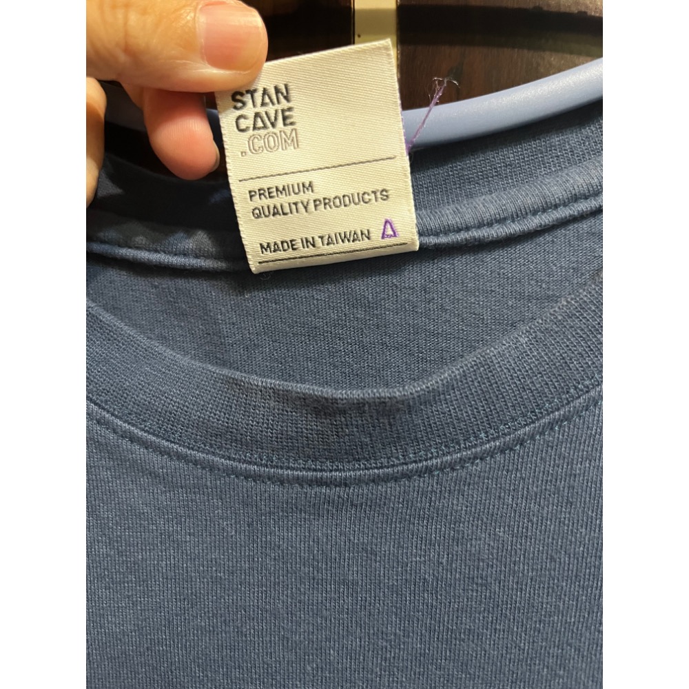 二手 中信兄弟短袖T 短T 口袋短T 短袖上衣 兄弟 中華職棒 Brothers 尺寸S 藍色上衣 女上衣-細節圖5