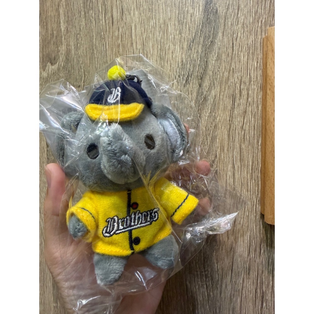 迷你象寶寶鑰匙圈（無法換衣服