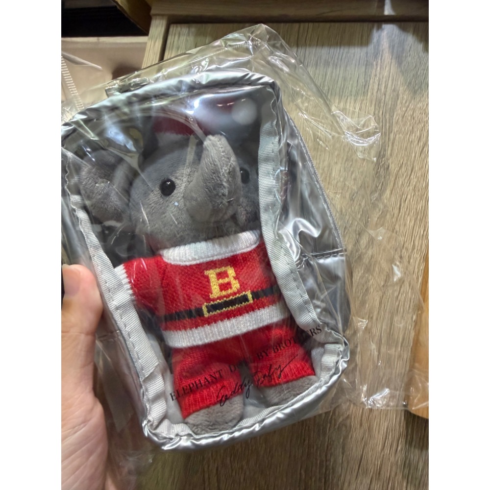 全新 中信兄弟 Eddy小象聖誕娃娃吊飾組 小象娃娃 站姿小象 娃娃包 小象包 吊飾娃包 兄弟象Eddy 小象 聖誕-細節圖4