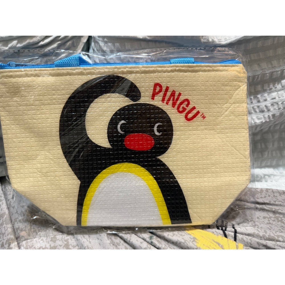 轉售 全新 全家企鵝福袋 企鵝家族PINGU 提把水瓶/輕巧便當袋/開窗收納包 曬娃包 便當袋 手提袋 水瓶 水杯 水壺-規格圖9