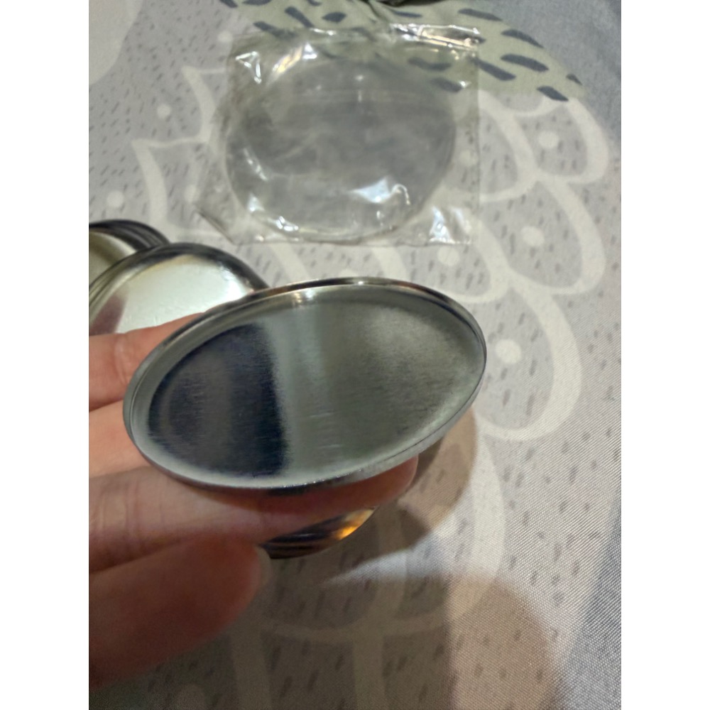全新 58mm胸章圓鐵蓋 耗材 「只有圓鐵蓋+塑膠膜」 10入 需要機器才能用 練習耗材 徽章耗材 鐵蓋 58mm鐵蓋-細節圖4