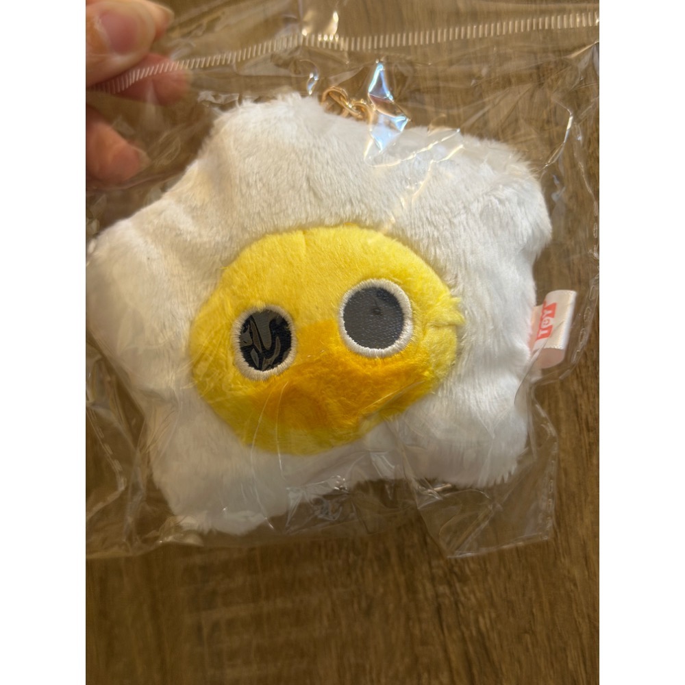 全新現貨 嘉義玩偶工廠 荷包蛋吊飾火雞肉飯玩偶配菜 荷包蛋 娃娃 雞肉飯配件 鑰匙圈 掛飾 玩偶 太陽蛋 包包配件-細節圖4