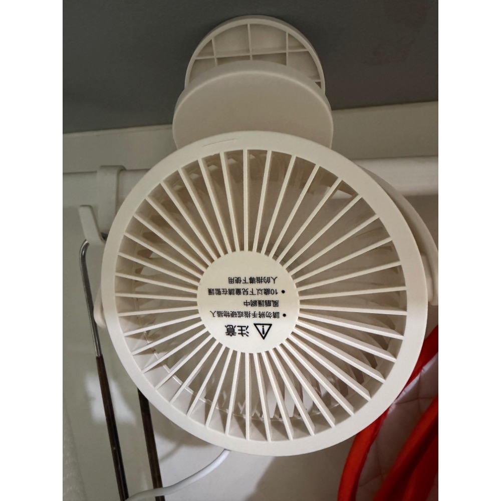 全新現貨 艾美特AIRMATE UD201 USB桌/夾兩用風扇 (需插電才可以使用） 小電扇 迷你風扇 桌扇UD201-細節圖7
