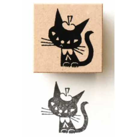 黑貓意匠_靜靜看著