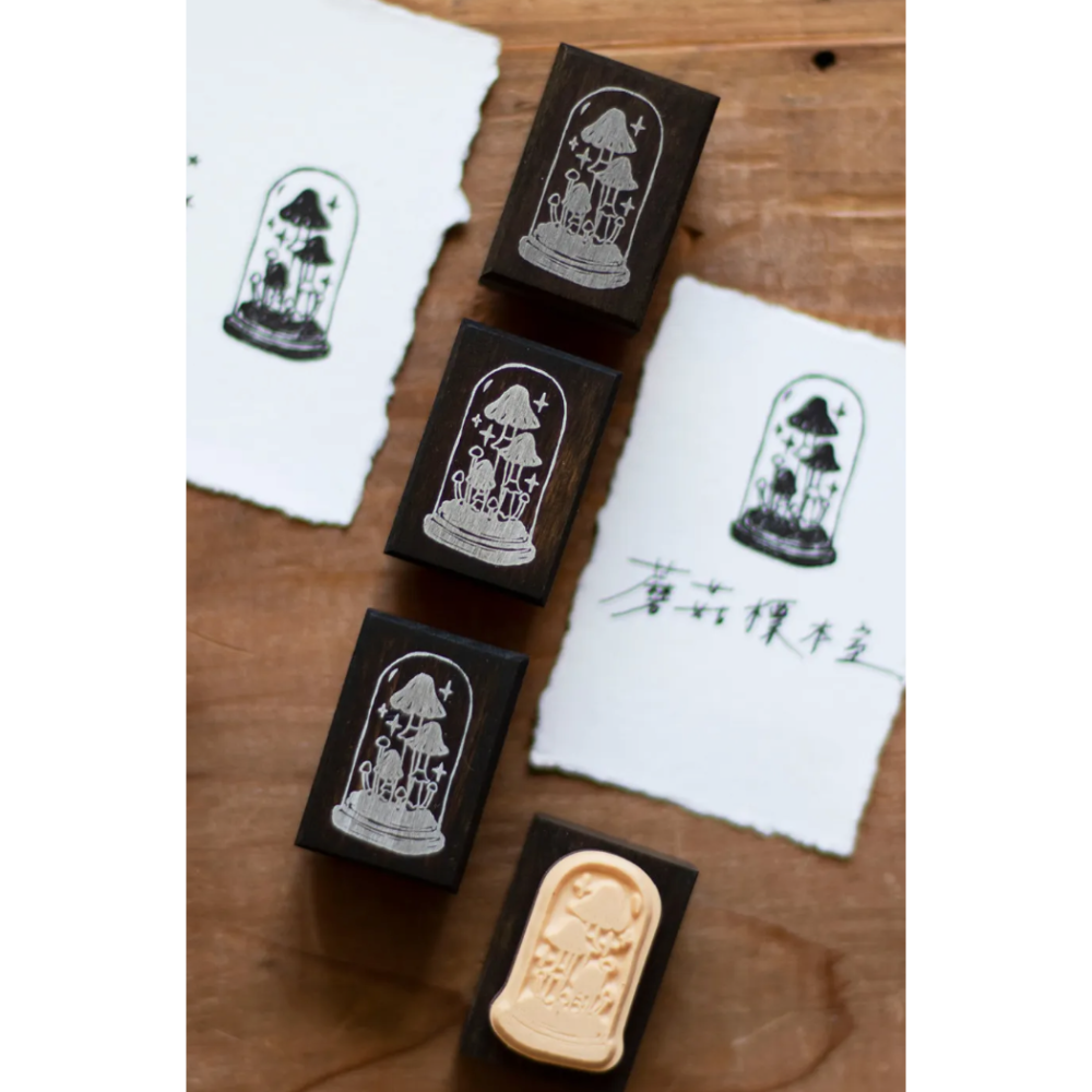 【3款】樂意Loi Design「蘑菇肖像畫/蘑菇標本室/喜歡知識的蘑菇」染木印章 櫸木印章【立夏手帳生活】-細節圖5