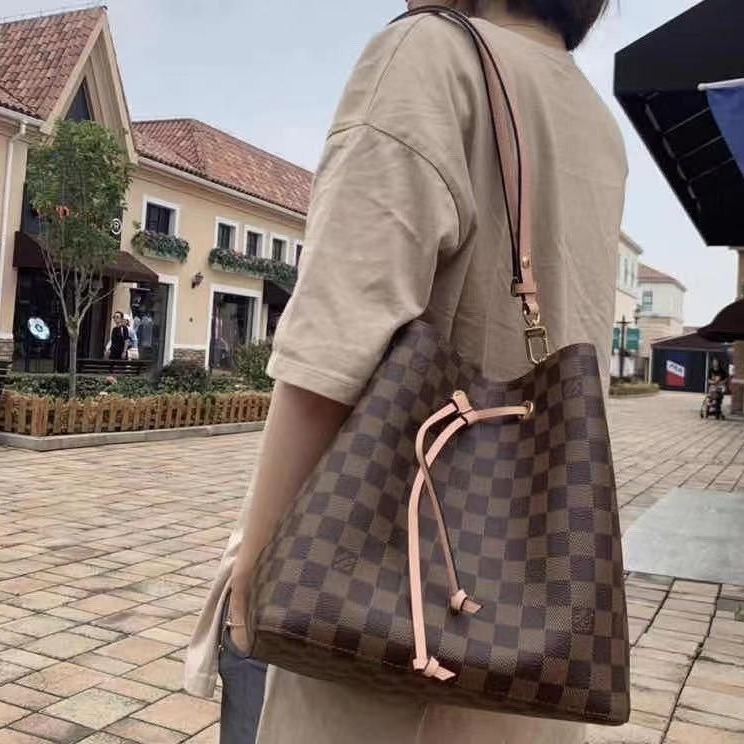 二手LV女包路易威登粉色水桶包 單肩包-細節圖6