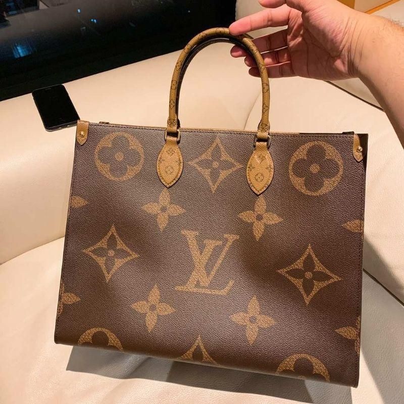 M46270 ONTHEGO Small handbag (exclusive in China) – Louis Vuitton