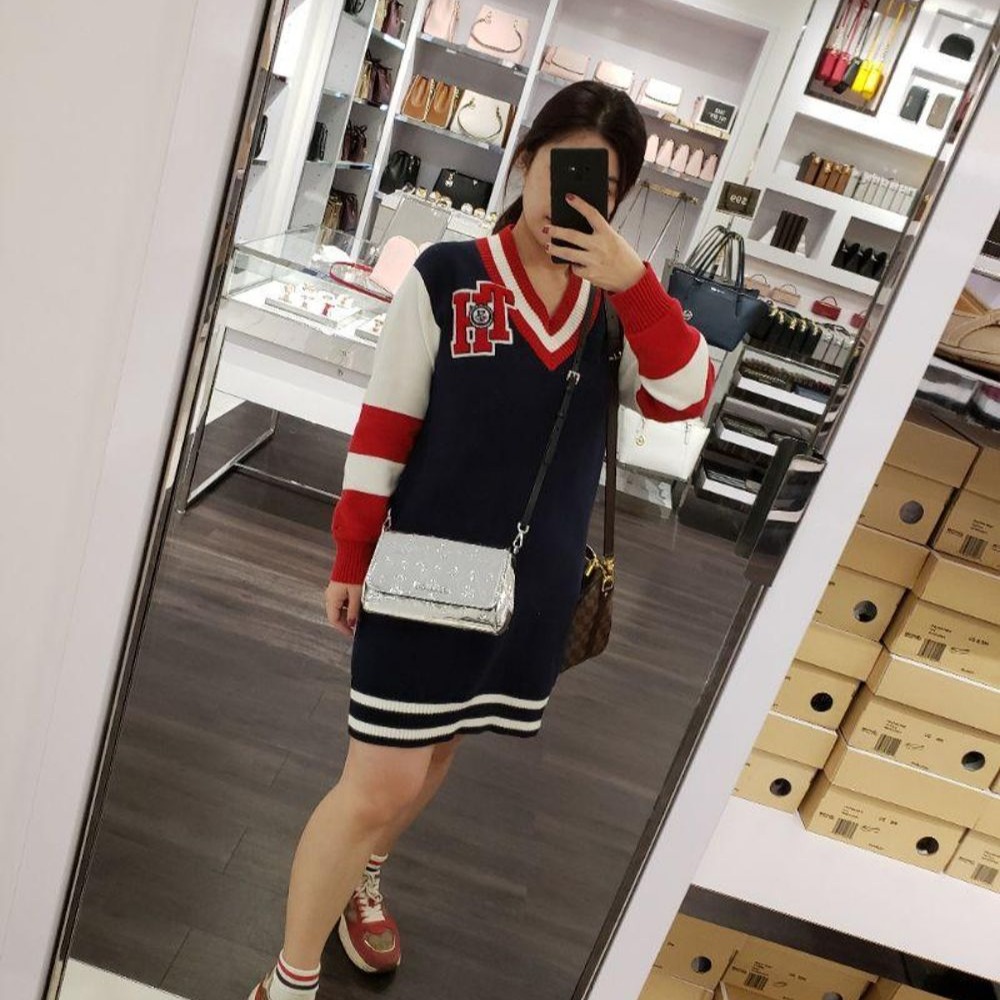 二手MK 新款 女包 印花logo鏡面 斜挎包 休閑包 LV同款 單肩包-細節圖5