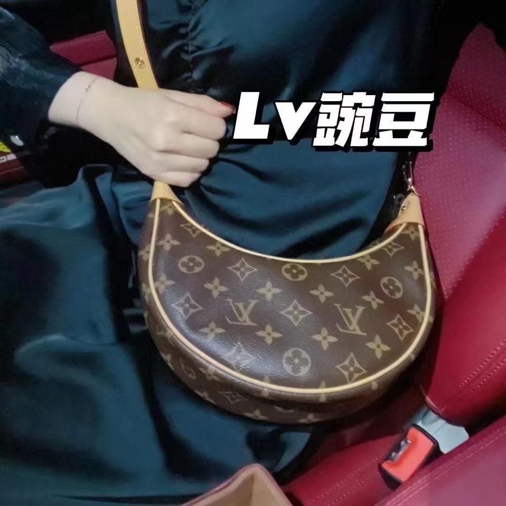 二手LV路易威登女包LOOP復古月亮包豌豆包鏈條單肩斜挎包M81098爆款-細節圖2