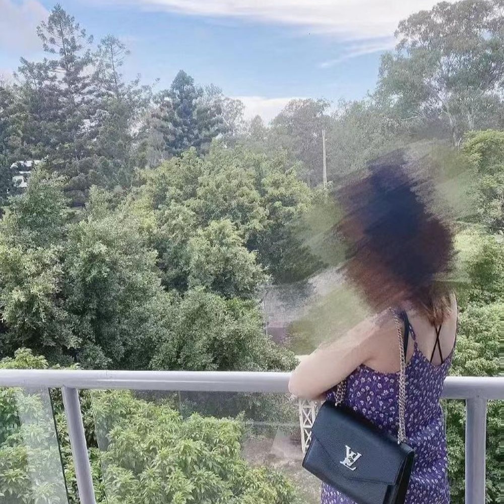 二手LV路易威登22新款MYLOCKME系列牛皮鏈條信封包多款-細節圖5