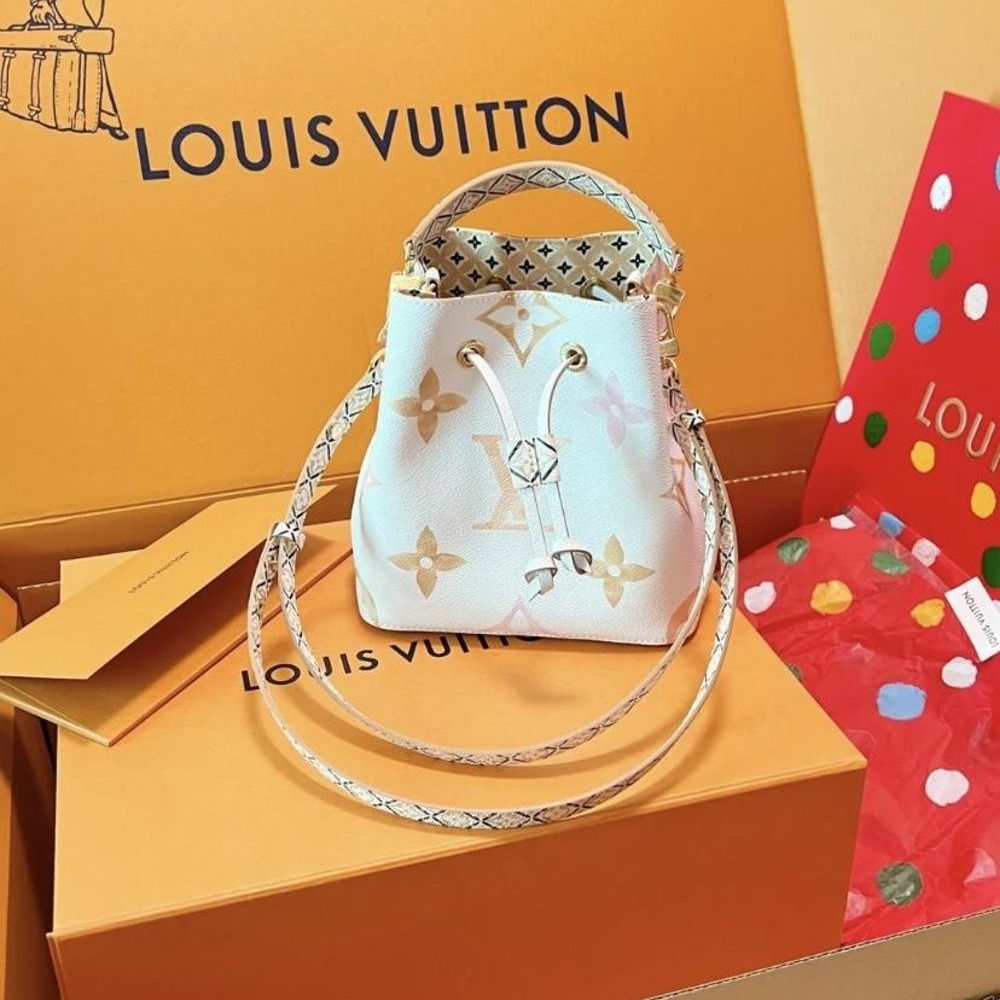 二手Louis Vuitton/路易威登 Nano Noé女士迷你奶油米色水桶包-細節圖2