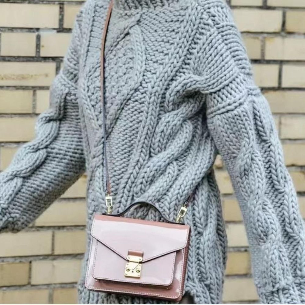 【二手99新】LV路易威登漆皮紫色翻蓋包O018-細節圖8