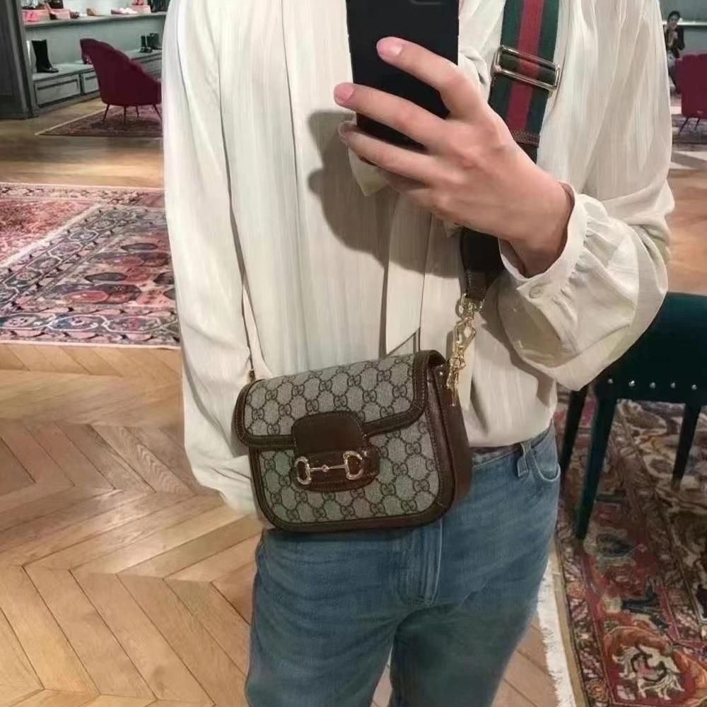二手99新Gucci mini1955 新款老花馬鞍包馬銜扣兩個肩帶斜挎女包-細節圖8