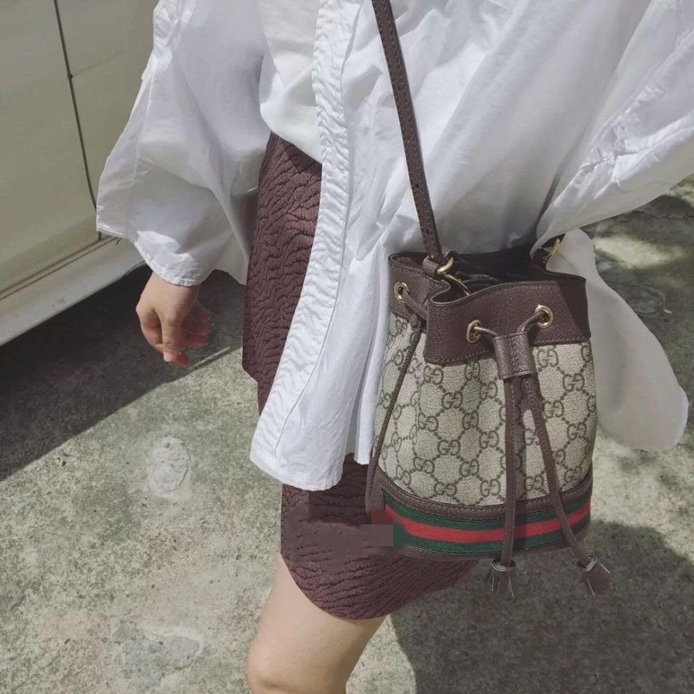 二手99新GUCCI/古馳秋冬新款Ophidia女士迷你拼棕色抽繩水桶包-細節圖3