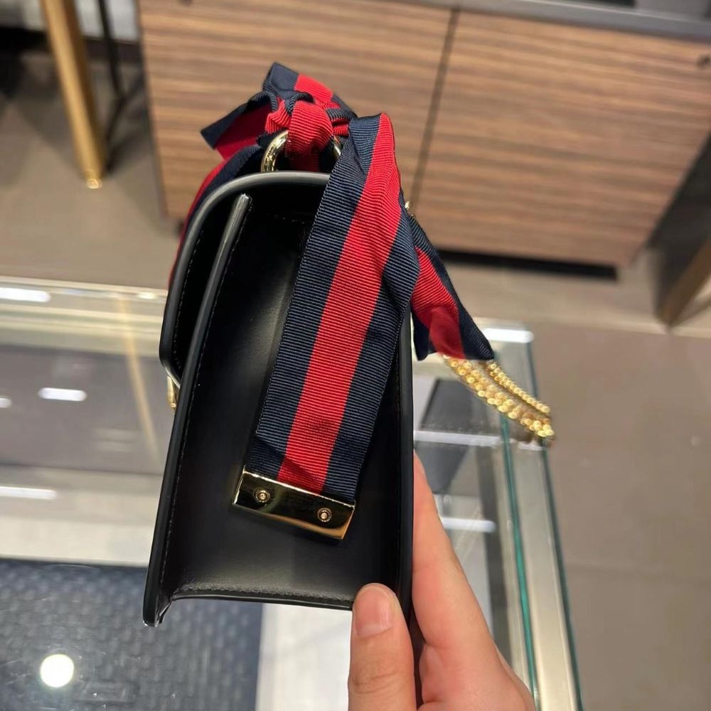 二手99Gucci古馳女包黑色金扣SYLVIE織帶鏈條蝴蝶結迷你斜挎單肩包-細節圖2
