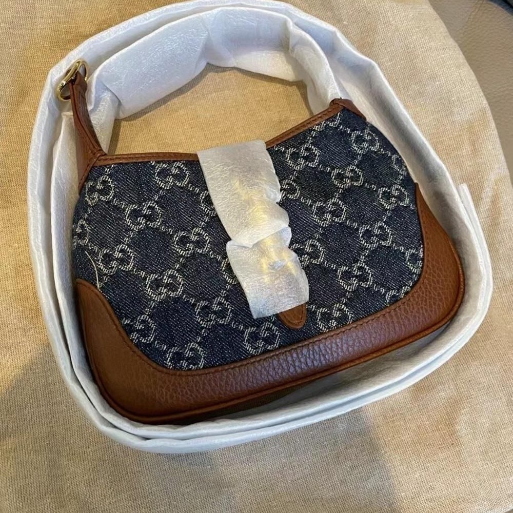 二手99新Gucci Jackie 1961～ mini 牛仔腋下包斜挎包 爆款很難買-細節圖4