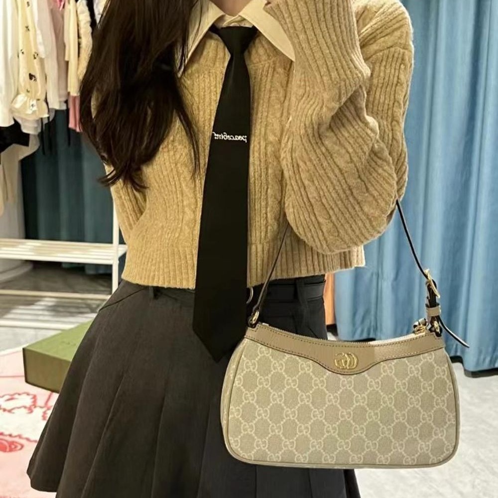 二手99新Gucci古馳23新款女士米色白色帆布配皮金色GG飾面單肩腋下包-細節圖3