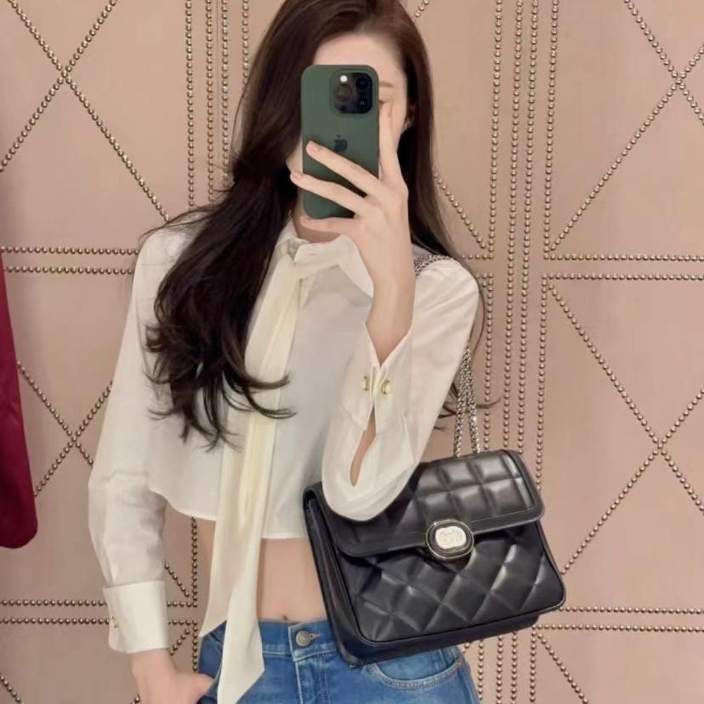 二手99新GUCCI古馳23新款女士迷你/絎縫皮革銀色鏈條單肩包多款-細節圖4