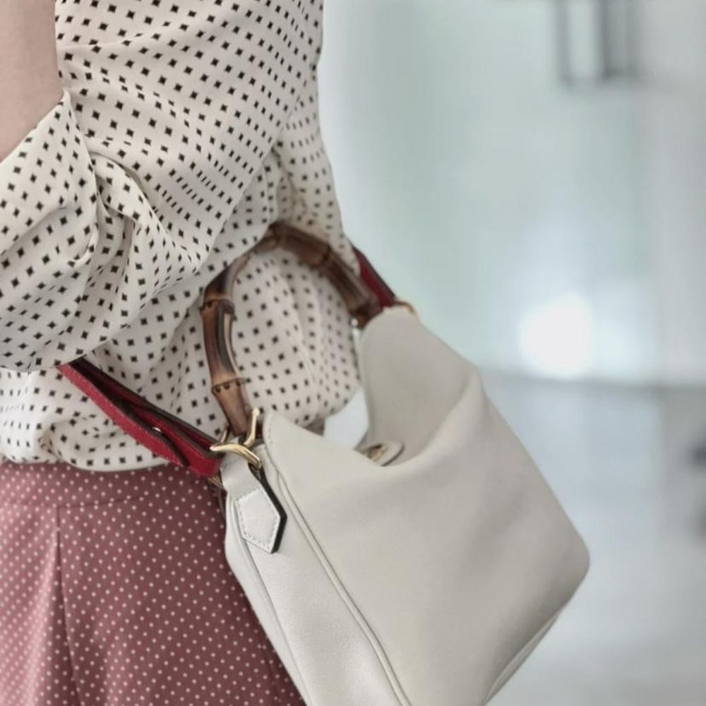 二手99新GUCCI/古馳23新款DIANA新款女士小號白黑色皮革竹製提手單肩包多款-細節圖4