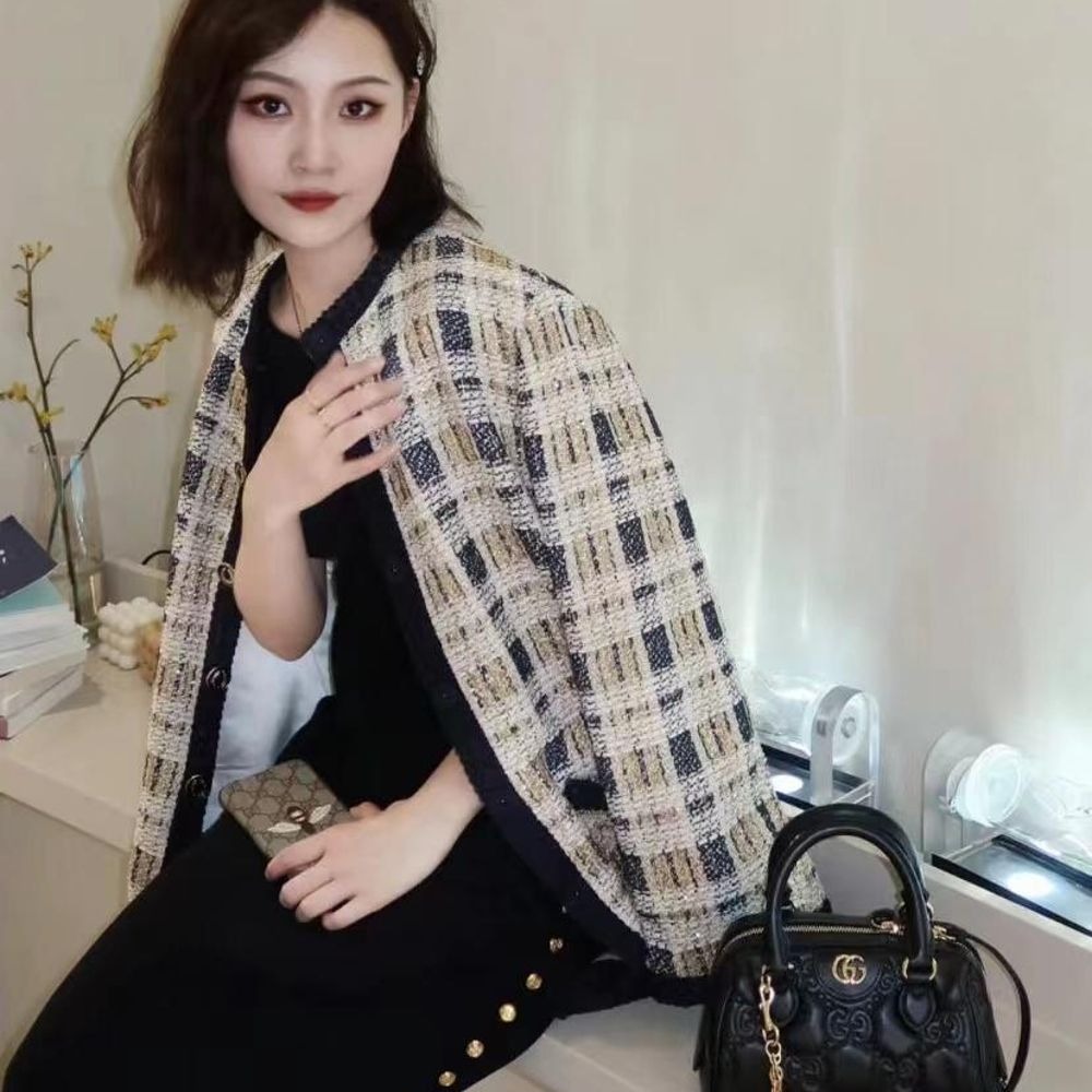 二手99新 GUCCI古馳女士黑色GG壓紋絎縫皮革金色雙G單肩手提包-細節圖5