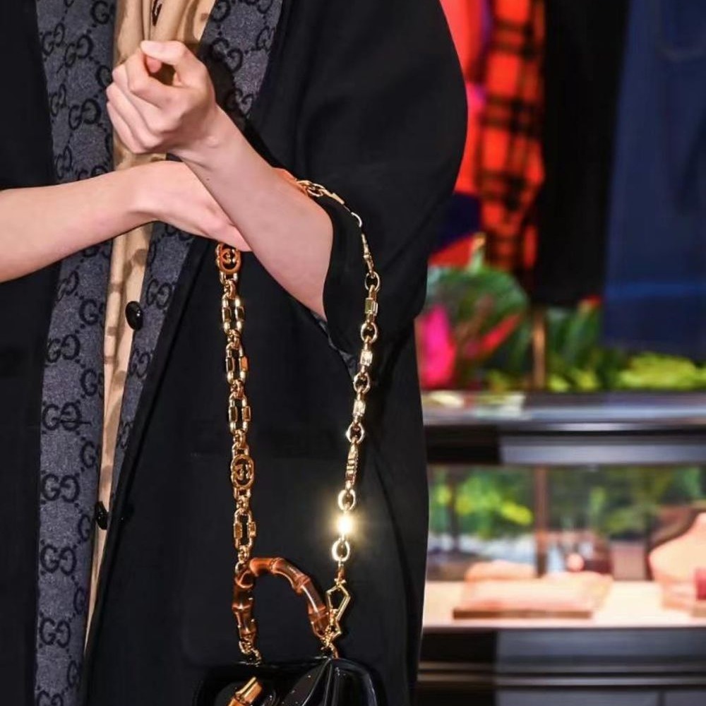 二手99新 GUCCI古馳23新款Bamboo 1947系列女士迷你黑色漆皮單肩手提包-細節圖3