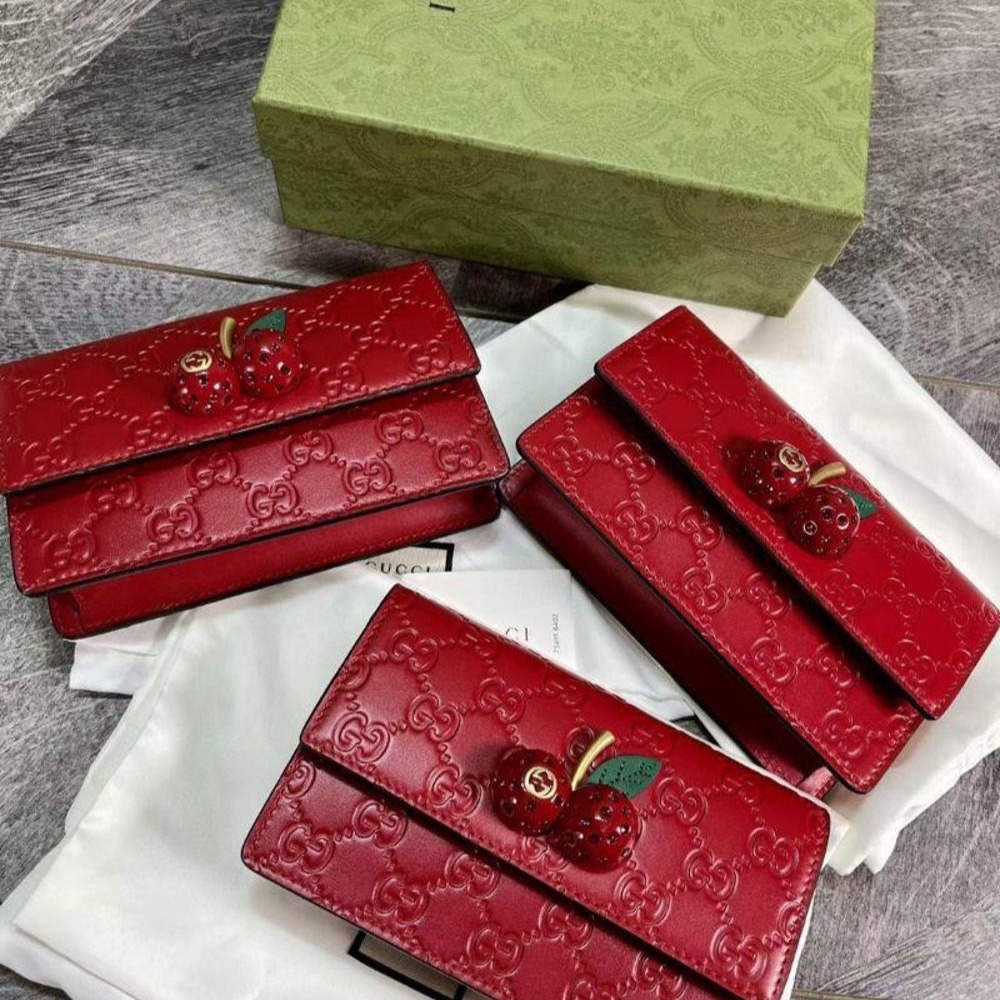 二手99Gucci 古馳經典爆款紅色全皮櫻桃mini鏈條包 超級好看哦-細節圖2