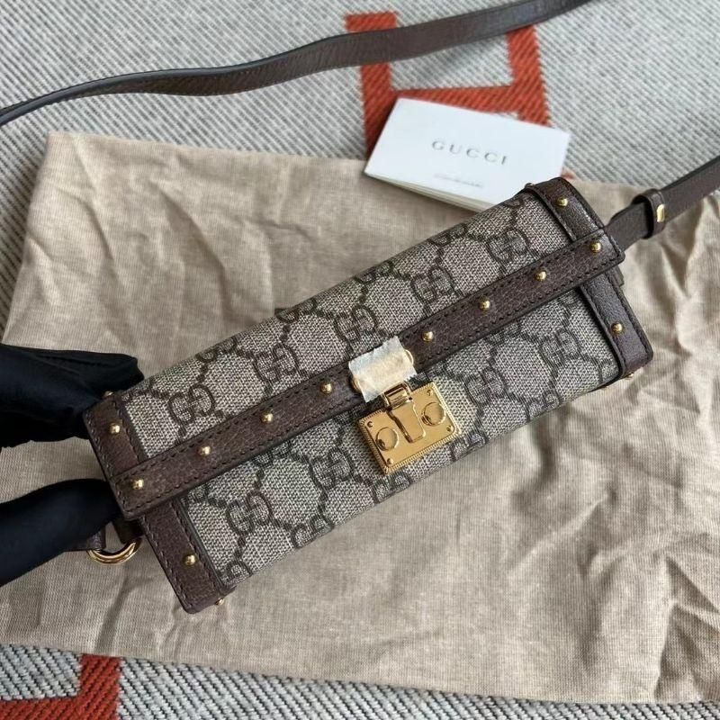 二手99新Gucci 古馳經典爆款鉚釘老花盒子包單肩斜挎包尺寸18.5cm-細節圖2