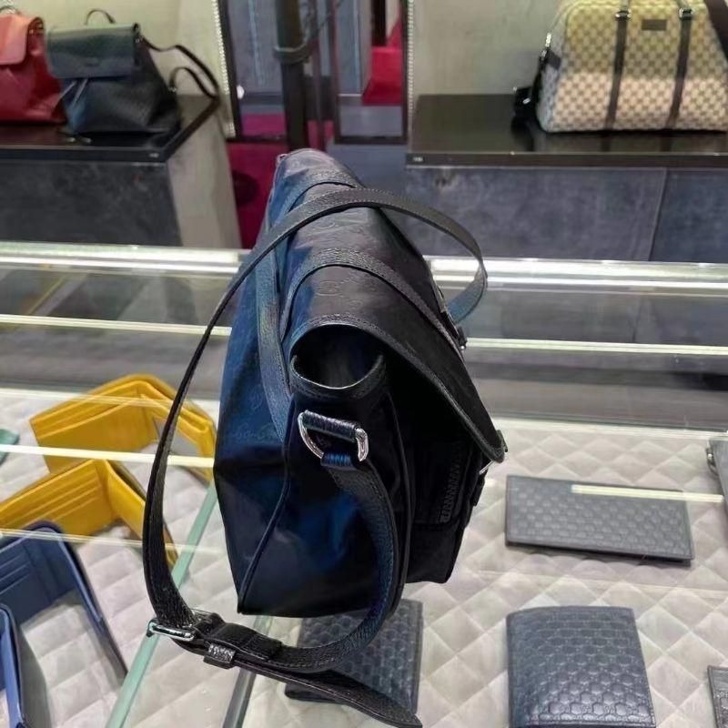 二手99Gucci古馳男包 滿標印花郵差包 老花暗紋公文包 單肩斜挎包-細節圖2