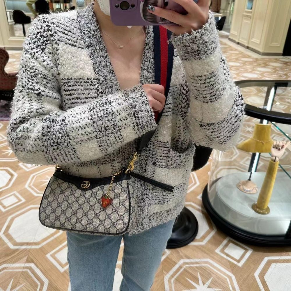 二手99新Gucci女包老花草莓腋下包Ophidia系列小號斜挎單肩包735132-細節圖3