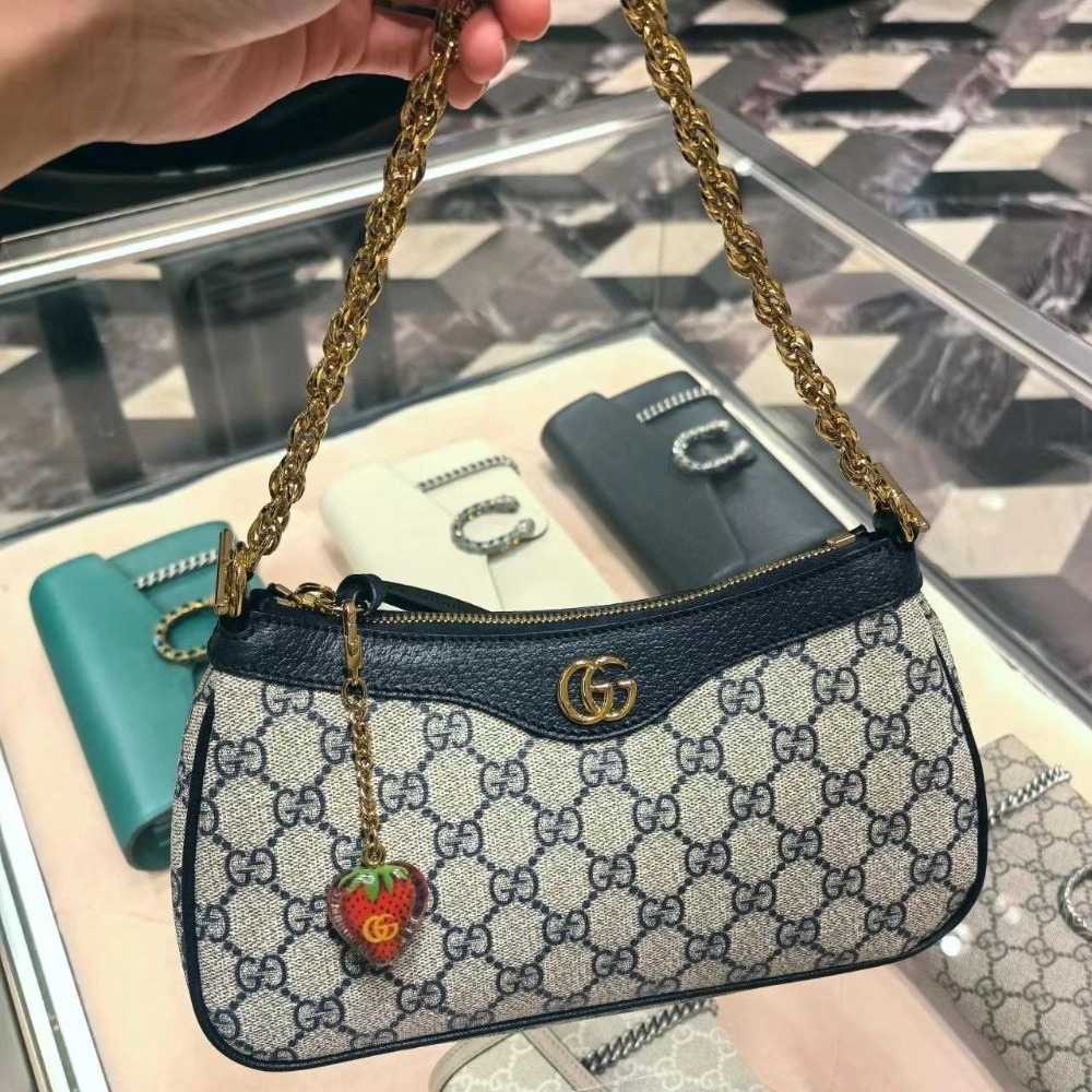 二手99新Gucci女包老花草莓腋下包Ophidia系列小號斜挎單肩包735132-細節圖4