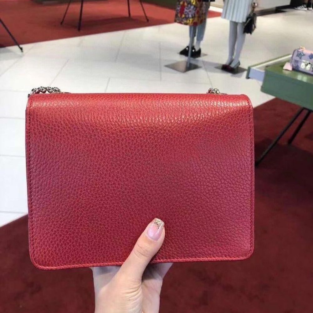 二手99Gucci 古馳經典款風琴包 紅金 熱門爆款 上身超美 內裏帶隔層-細節圖2